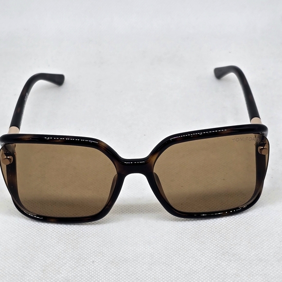 Tom Ford  A CLASSIC Brown Women\'s Sunglasses main image 5
